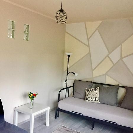 בלטונללה Lelle-Kert Apartman 01 מראה חיצוני תמונה