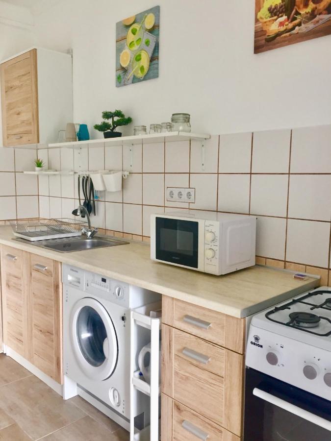 בלטונללה Lelle-Kert Apartman 01 מראה חיצוני תמונה